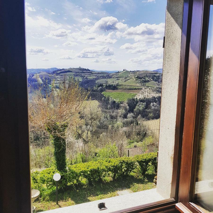 Castel Boglione Bed And Breakfast Val D'Oche المظهر الخارجي الصورة